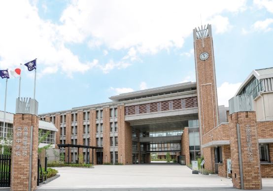 高校・高専　私立高槻高校（高校・高専）まで316m