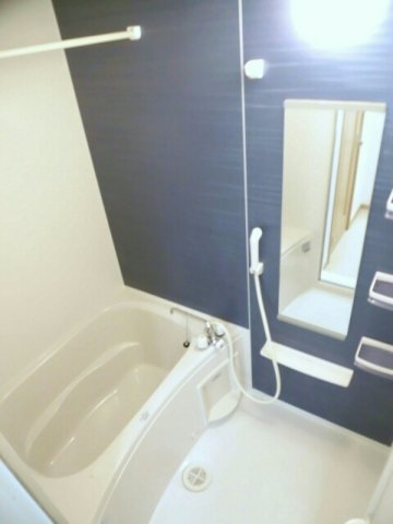 バス・シャワールーム　お風呂です