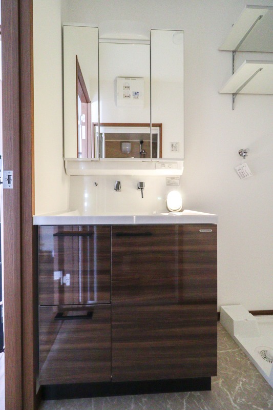 洗面設備　図面と現状に相違がある場合には現状を優先