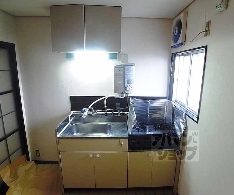 キッチン　２口コンロ設置可能