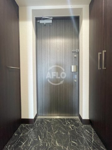 玄関　べラジオ阿倍野　玄関