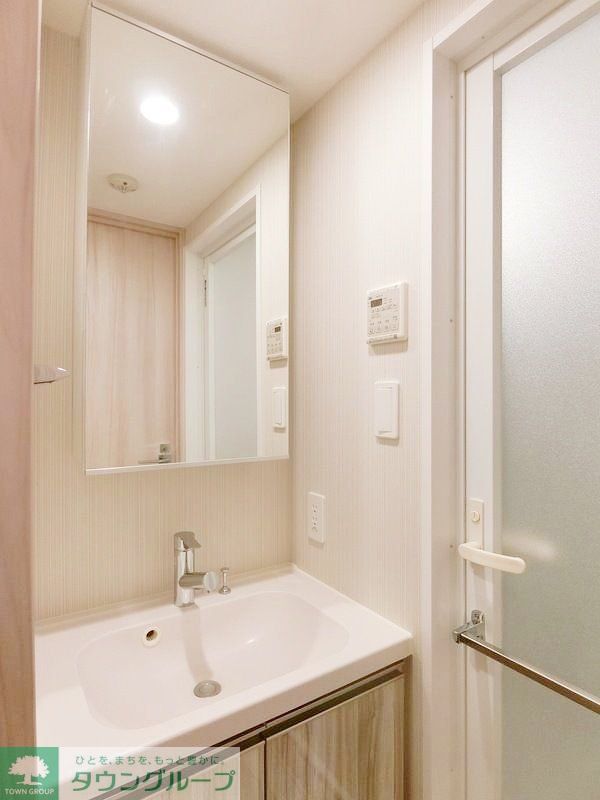 洗面設備　お部屋探しは株式会社　タウンハウジング　までお気軽にお問合…