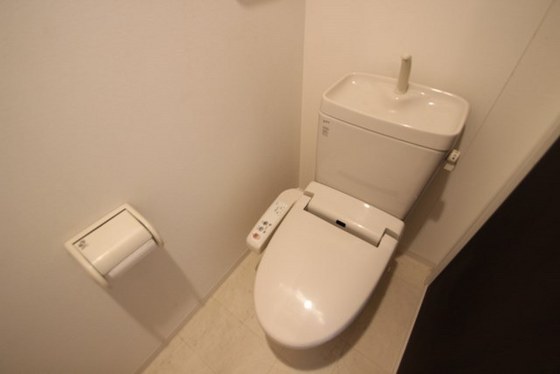 トイレ　※別部屋の写真です