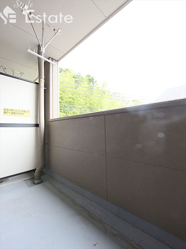 バルコニー　バルコニー