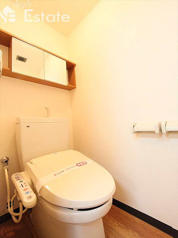 トイレ　トイレ