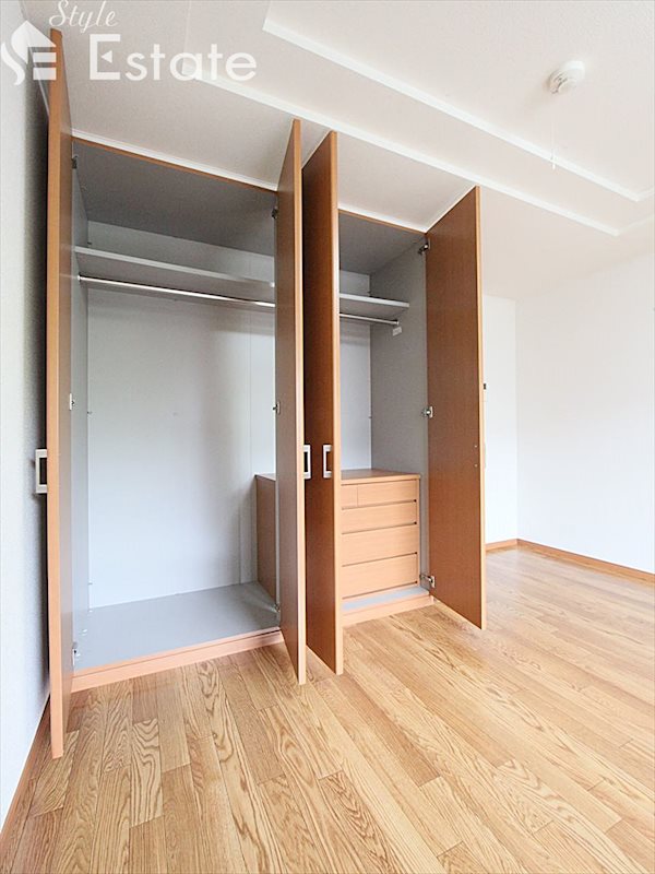 収納　クローゼット