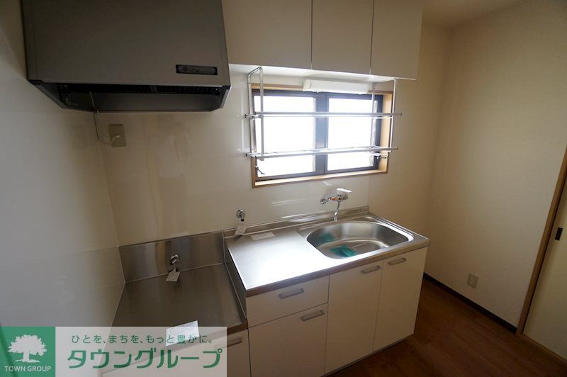 キッチン　※他部屋写真で反転タイプ使用してます