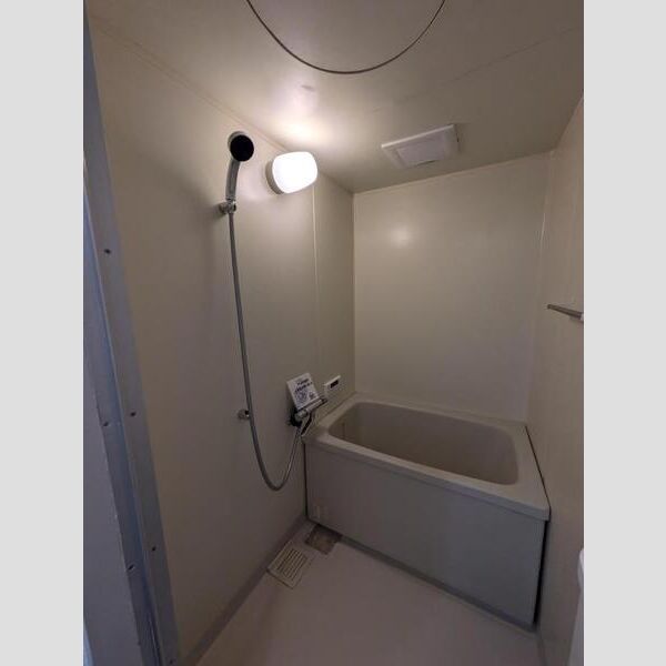 バス・シャワールーム　参考写真