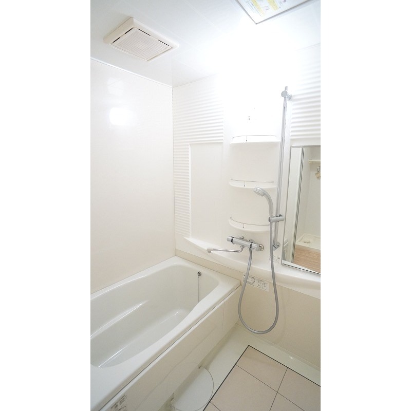 バス・シャワールーム　同型イメージ