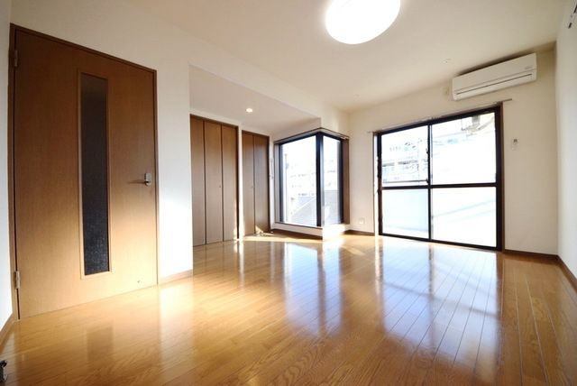 居室・リビング　★明るいお部屋★