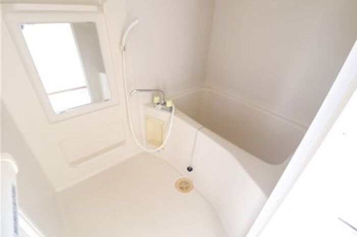 バス・シャワールーム　同型イメージ