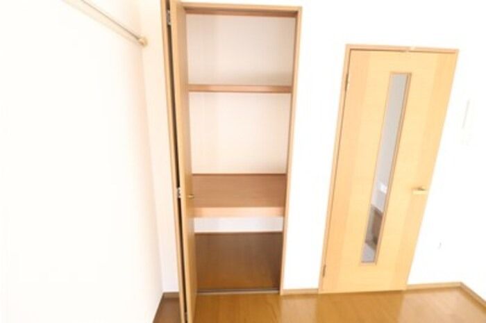 収納　同型イメージ