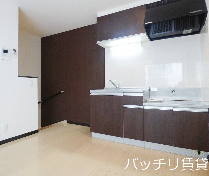 キッチン　同型タイプのお写真です。現状優先です。
