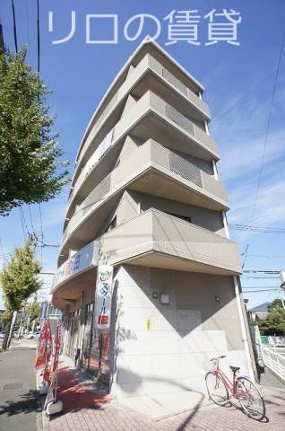 建物外観　敷金・礼金不要で初期費用抑えられます。