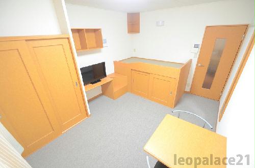 居室・リビング　同タイプ物件の写真です。