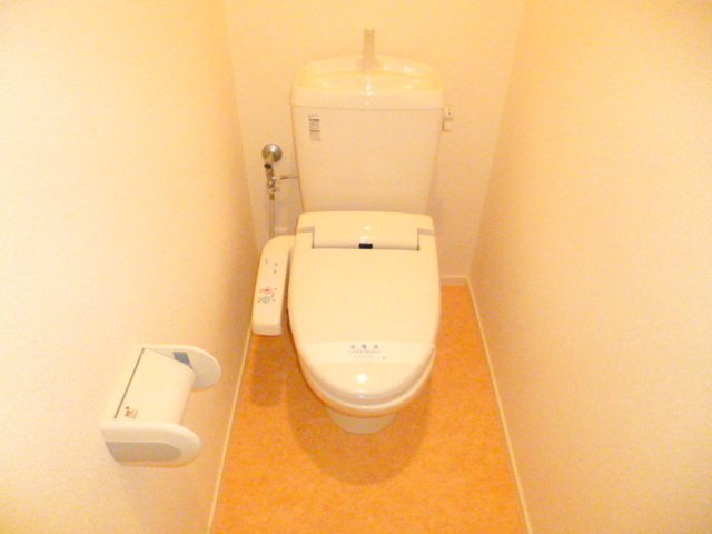 トイレ　★温水洗浄便座★