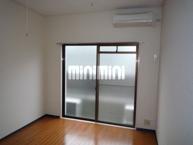 眺望　フローリング７帖の洋室。