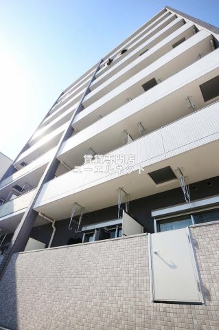 建物外観　シンプルで洗練されたデザインが毎日の暮らしに心地よさをプラス