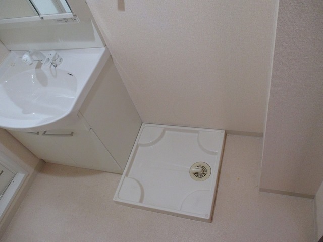 その他部屋・スペース　防水パン付洗濯機置場です