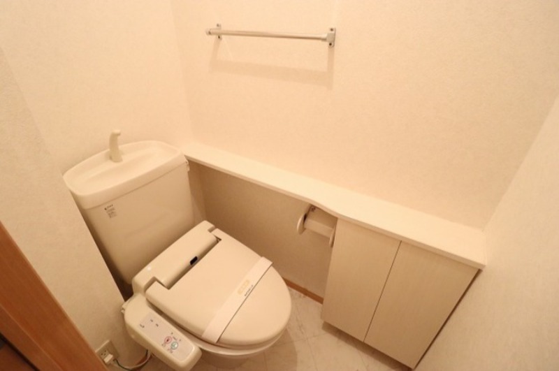 トイレ　図面と現状に相違がある場合には現状を優先