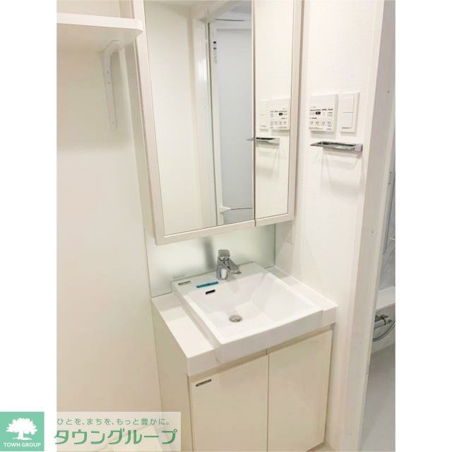 洗面設備　お部屋探しは株式会社　タウンハウジング　までお気軽にお問合…