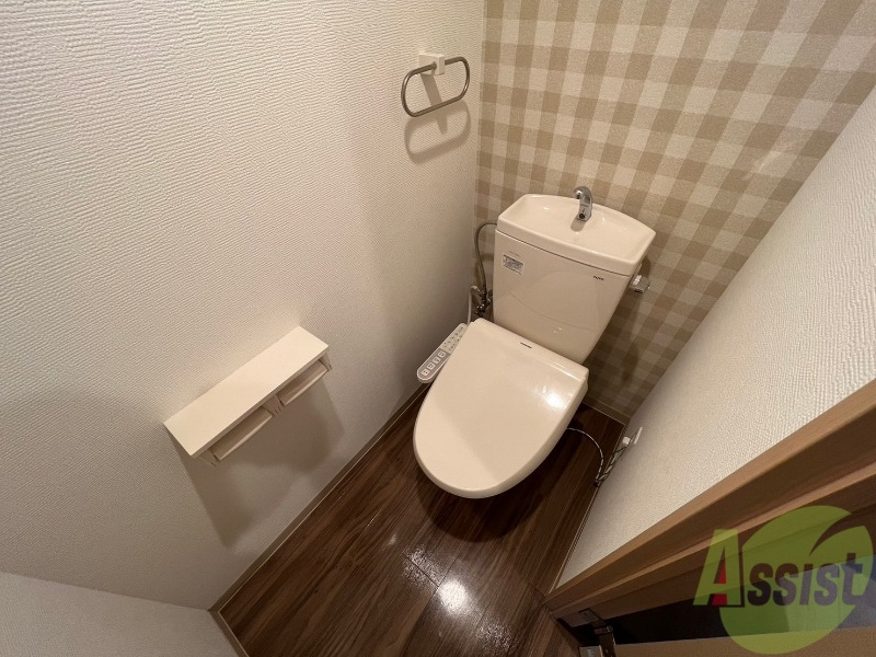 トイレ　トイレです。ウォシュレット付を探している方、おすすめです。