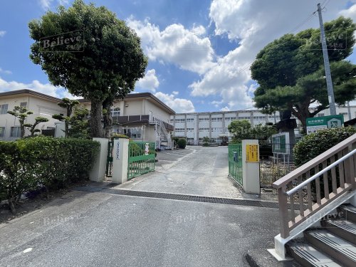 小学校　久留米市立山川小学校（小学校）まで1423m