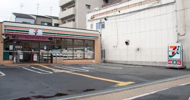 コンビニ　セブンイレブン　JR徳庵駅西店（コンビニ）まで580m