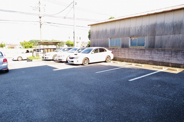 駐車場　敷地内駐車場※空確認要