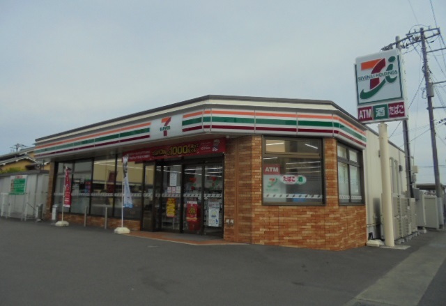 コンビニ　セブンイレブン成田北店（コンビニ）まで100m