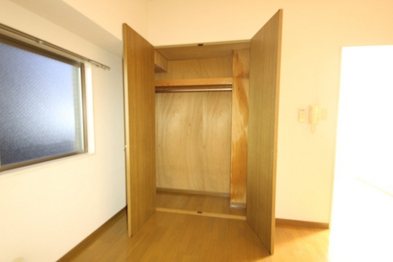 収納　※他部屋の写真です。現況優先