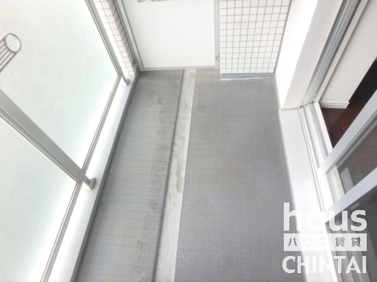 バルコニー　別部屋同タイプのお写真から物件の雰囲気をご参考くださいませ。