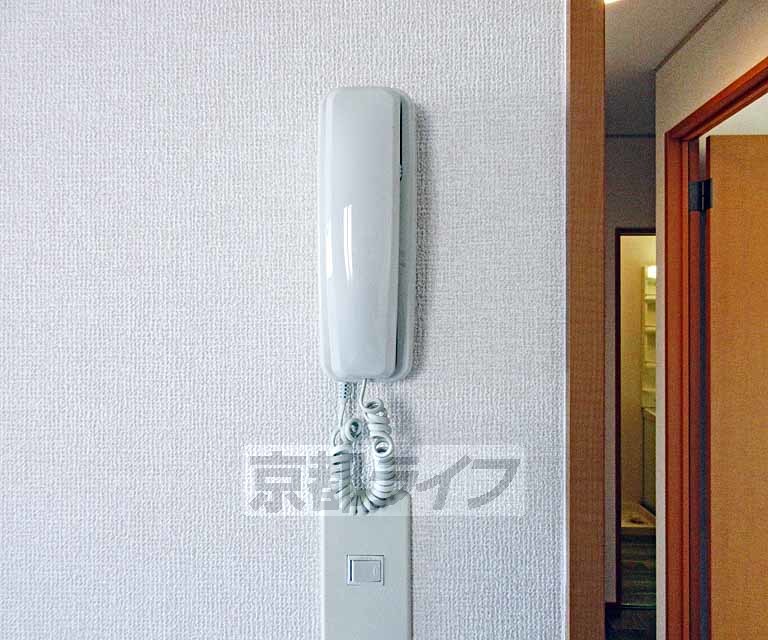 その他設備　インターホン付いてます