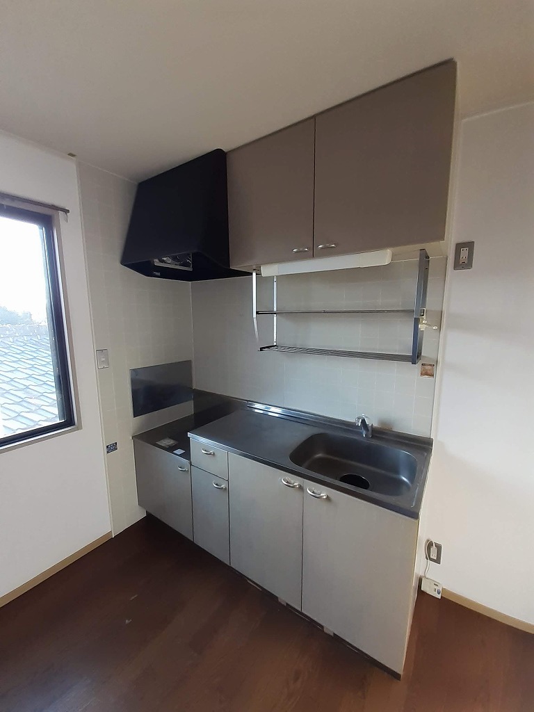 キッチン　※同タイプの部屋写真です