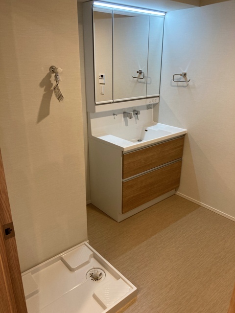 洗面設備　※写真は同タイプ住戸です。