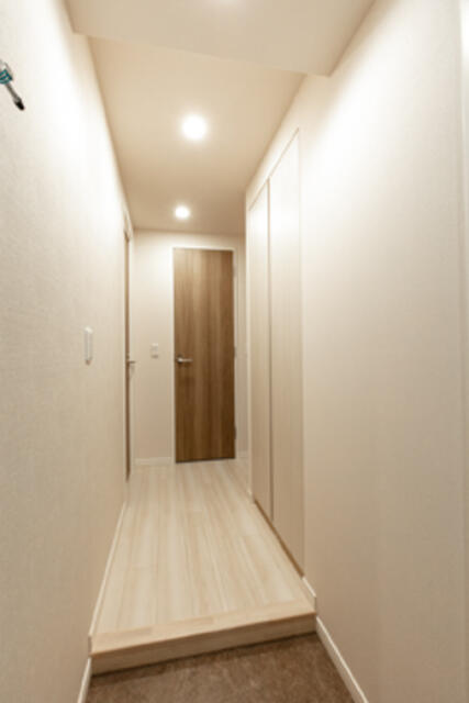 玄関　※写真は同タイプ住戸です。