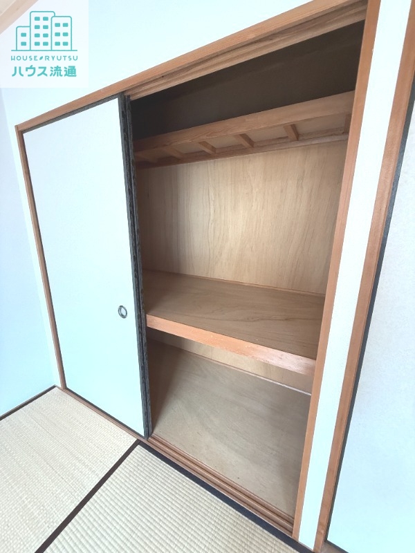 収納　※別号室の写真になります。