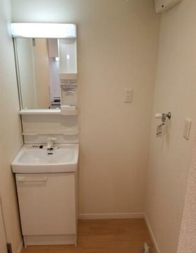洗面設備　※同シリーズ施工参考写真