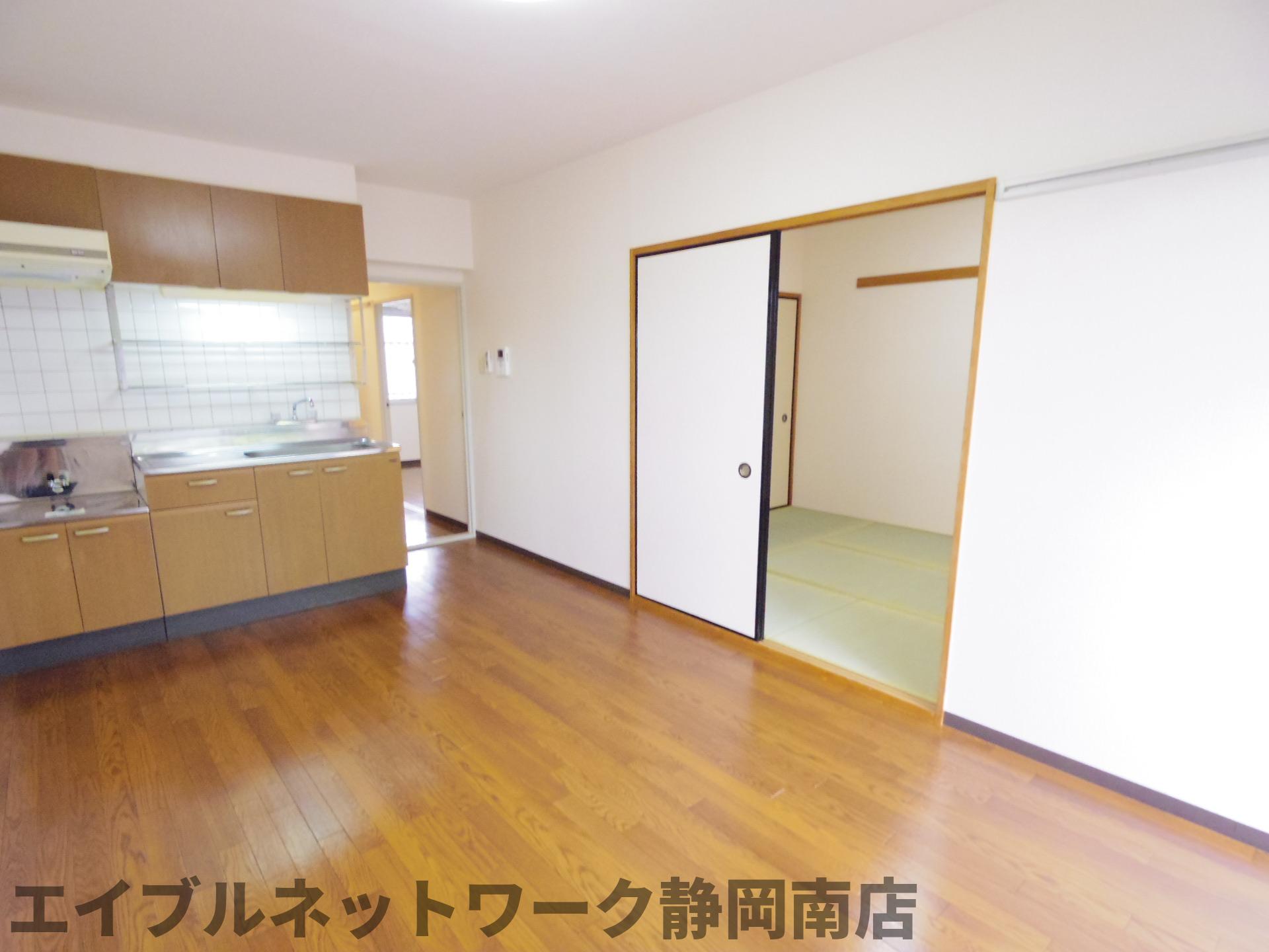 居室・リビング　ゆったりとした居間です