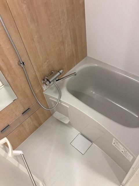 バス・シャワールーム　お風呂です