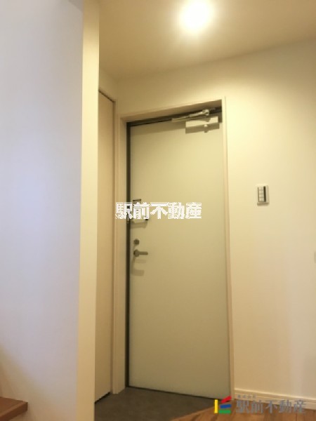 玄関　類似物件