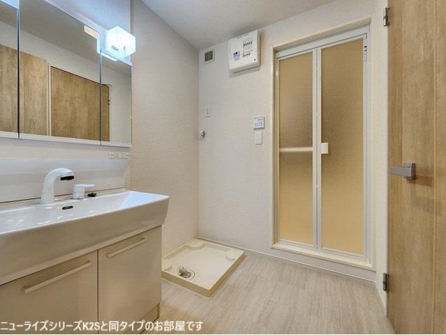 洗面設備　※イメージ　独立洗面台、洗濯機置き場