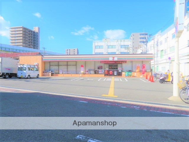 コンビニ　セブンイレブン（コンビニ）まで387m