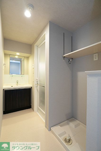 洗面設備　※写真は同タイプ住戸です。