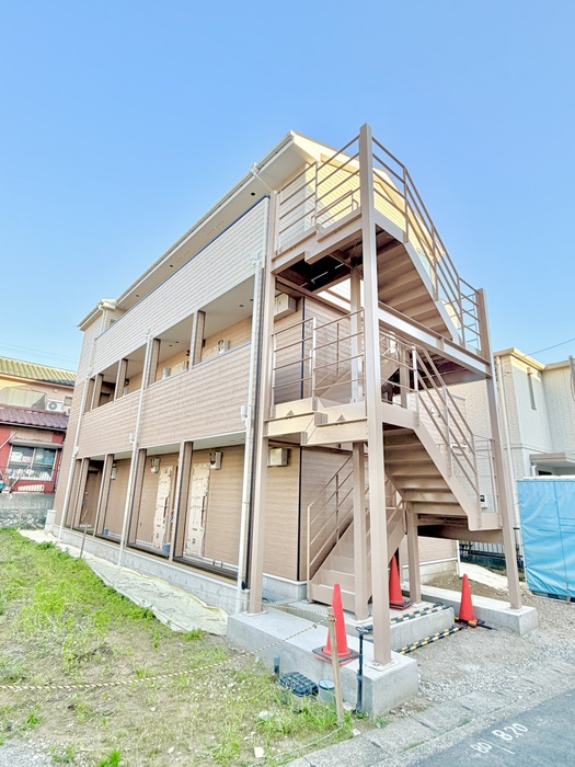 建物外観　建築中