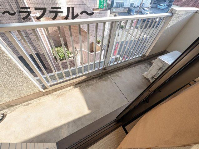 バルコニー　別部屋イメージ写真