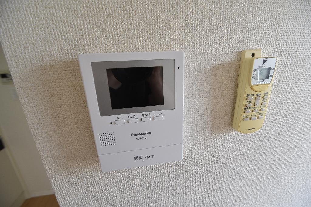 セキュリティ　カメラ付インターホン