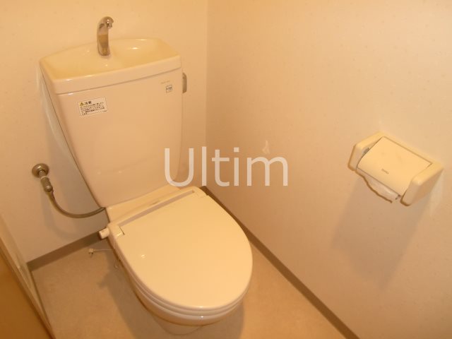 トイレ　別部屋のお写真です。ご参考までに！
