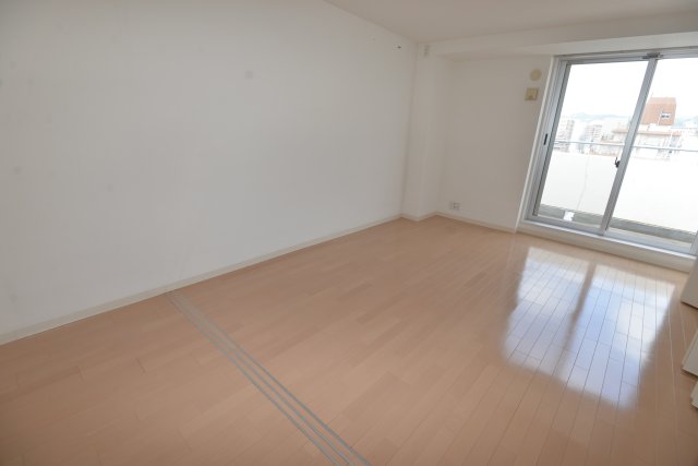 居室・リビング　写真は同マンションの別のお部屋のものです