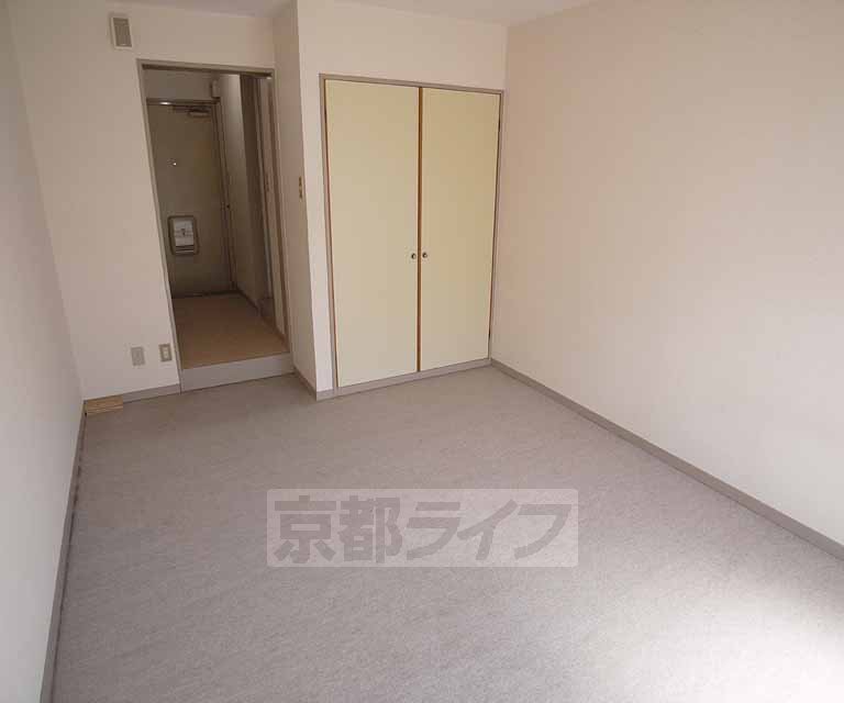 居室・リビング　綺麗なお部屋です。